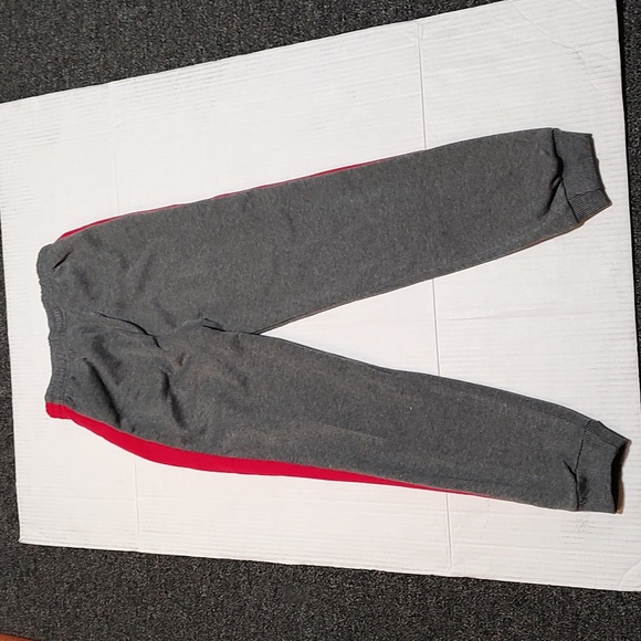 Boys Red/Gray Joggers Size 10-12 - Picture 2 of 3